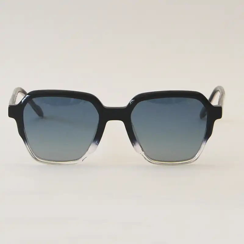 عینک آفتابی chic مدل 1416sun