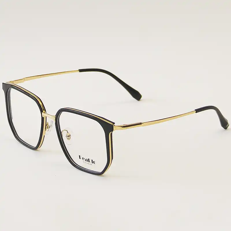 عینک طبی pearlo مدلH00203
