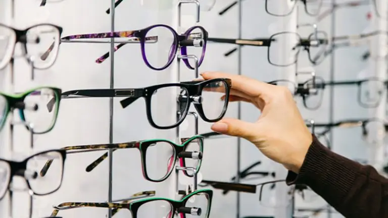 لیست بهترین عینک فروشی های مشهد
